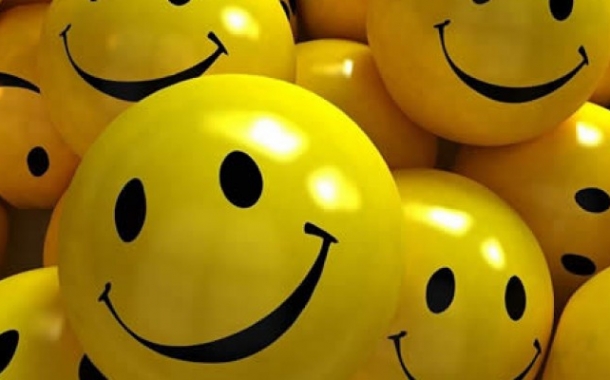 Empresas tentam ações para criar funcionário 'feliz'